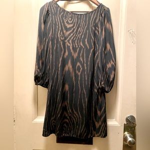 Parker animal print mini dress, 100%silk, excellent Condition, small size